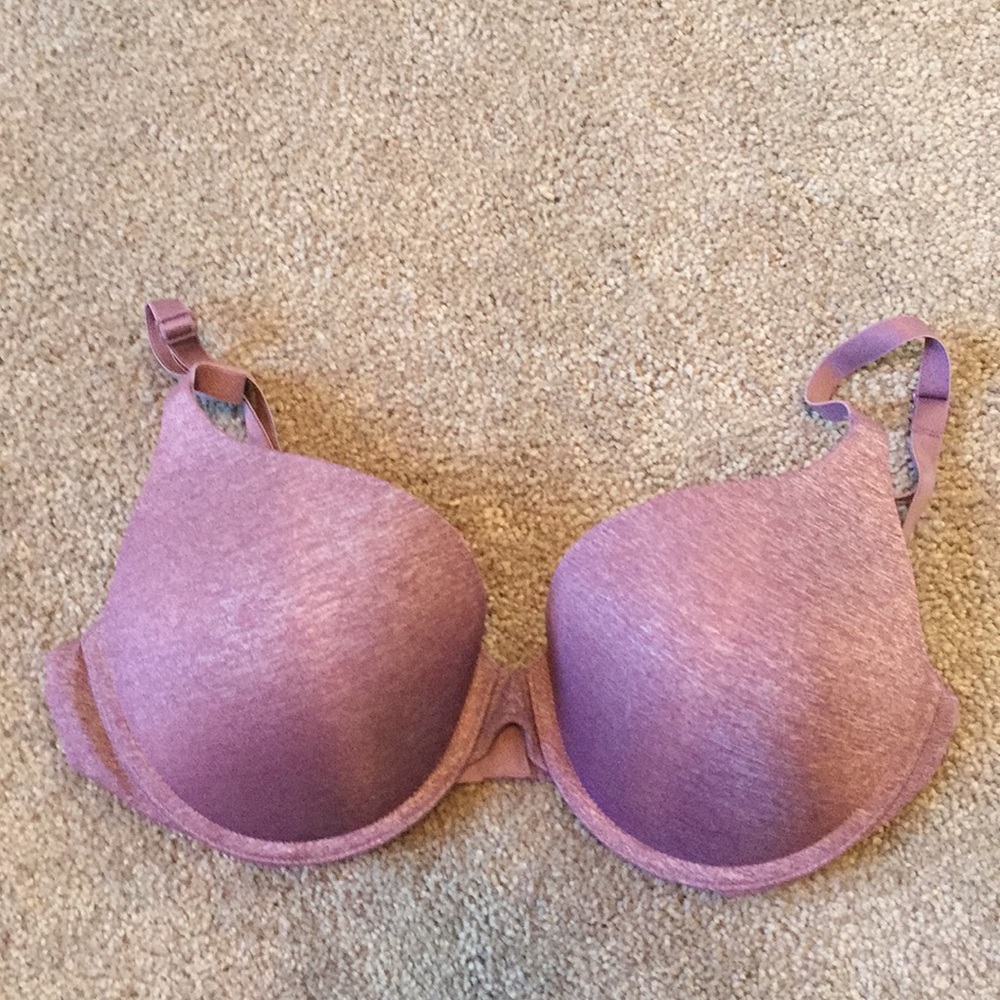 Victoria’s Secret padded perfect coverage bra